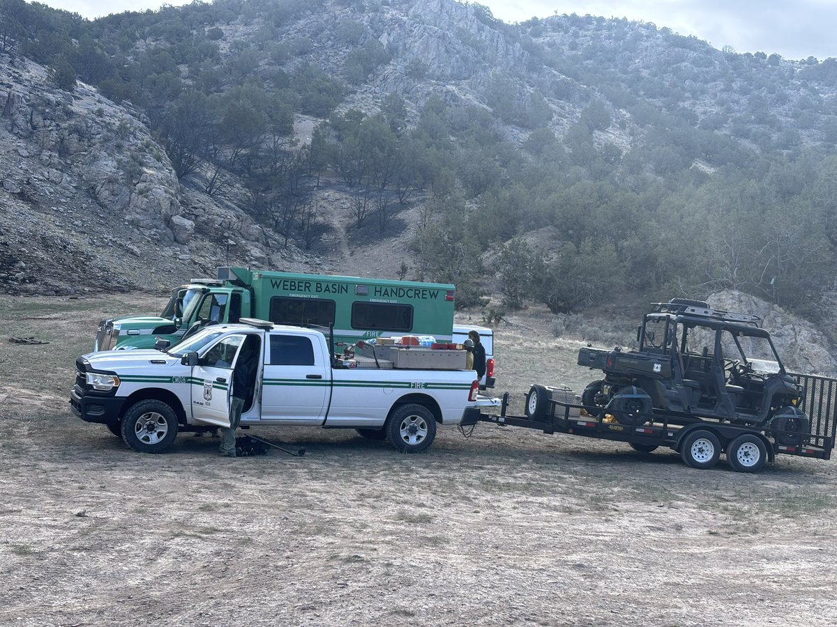 anneka_onair's tweet photo. Some hot spots still remain and both state and local crews will be working to treat those throughout today

As for the three houses that were evacuated, the residents were able to return home around 10:30pm last night

@KUTV2News https://t.co/1vc84QdRNi
