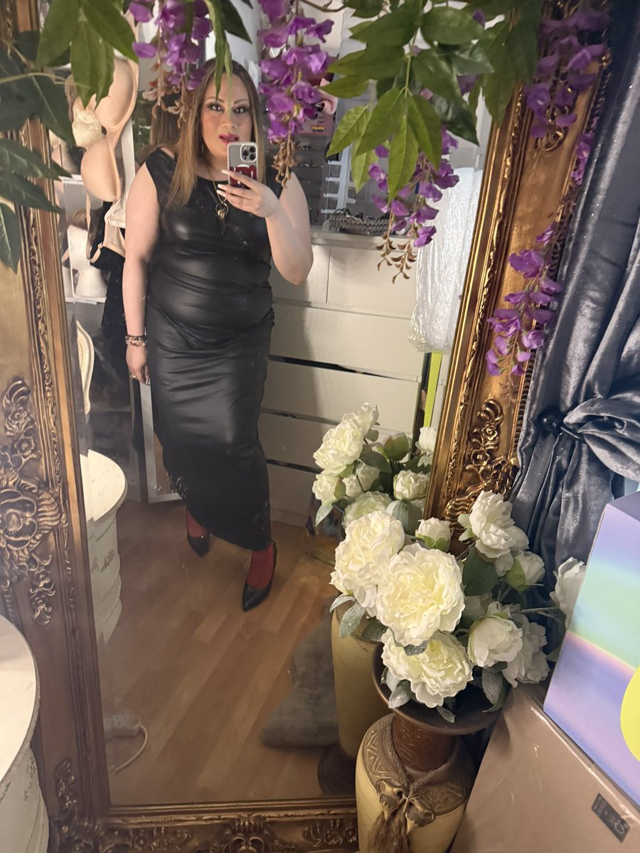 TS Paloma 9” 🍆 inch’s dom top 🏳️‍⚧️ tweet media