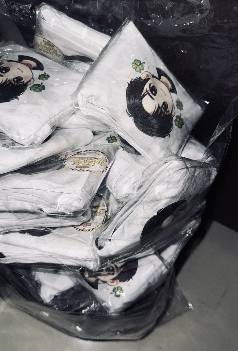 🍀🥐 tweet media