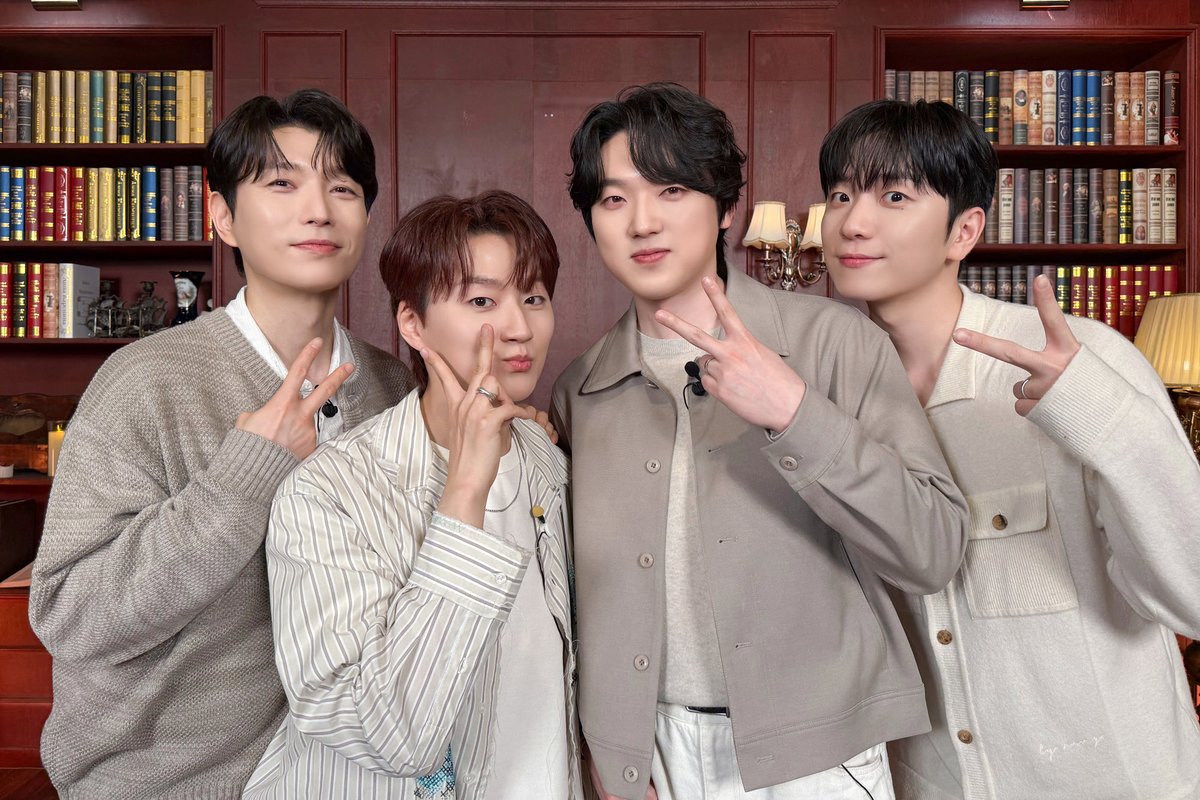 official_fore's tweet photo. [📸]

260422 포레스텔라 COMEBACK 
COUNTDOWN LIVE 종료!

포레는 영원히 포레해
숲별도 영원히 숲별할게✨

#포레스텔라 #Forestella https://t.co/7qsrsqybKn