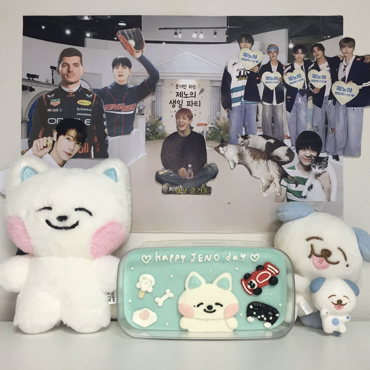 웃기만 하는 제노의 생일파티 개최 🎉🎉
동해형, 막스 베르스타펜, 이우진 선수, 엔시티드림, 봉설날까지
다들 바쁜 와중에도 제노 생일 축하해주러 모였대요 •••
하나 둘 셋 제노야 생일축하해 ~~~~~ 💕💕💕

#순순이_제노_데이
#LoveLeeJENODay
#HAPPYJENODAY