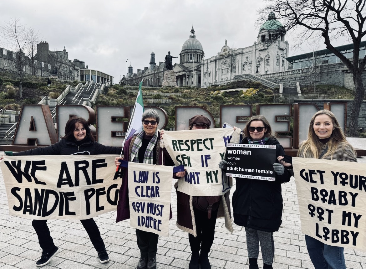 Women o' Scotland tweet media