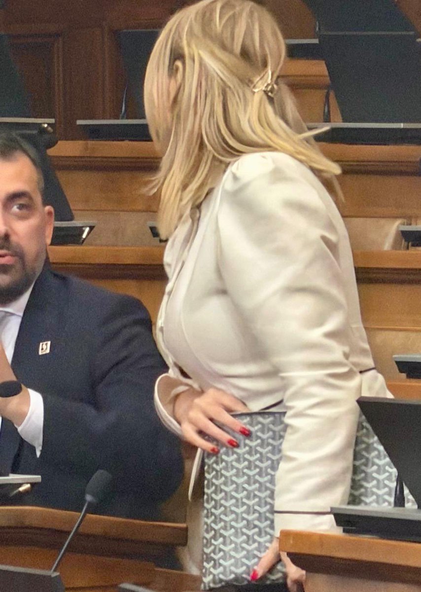 Драган Ј. Вучићевић tweet media