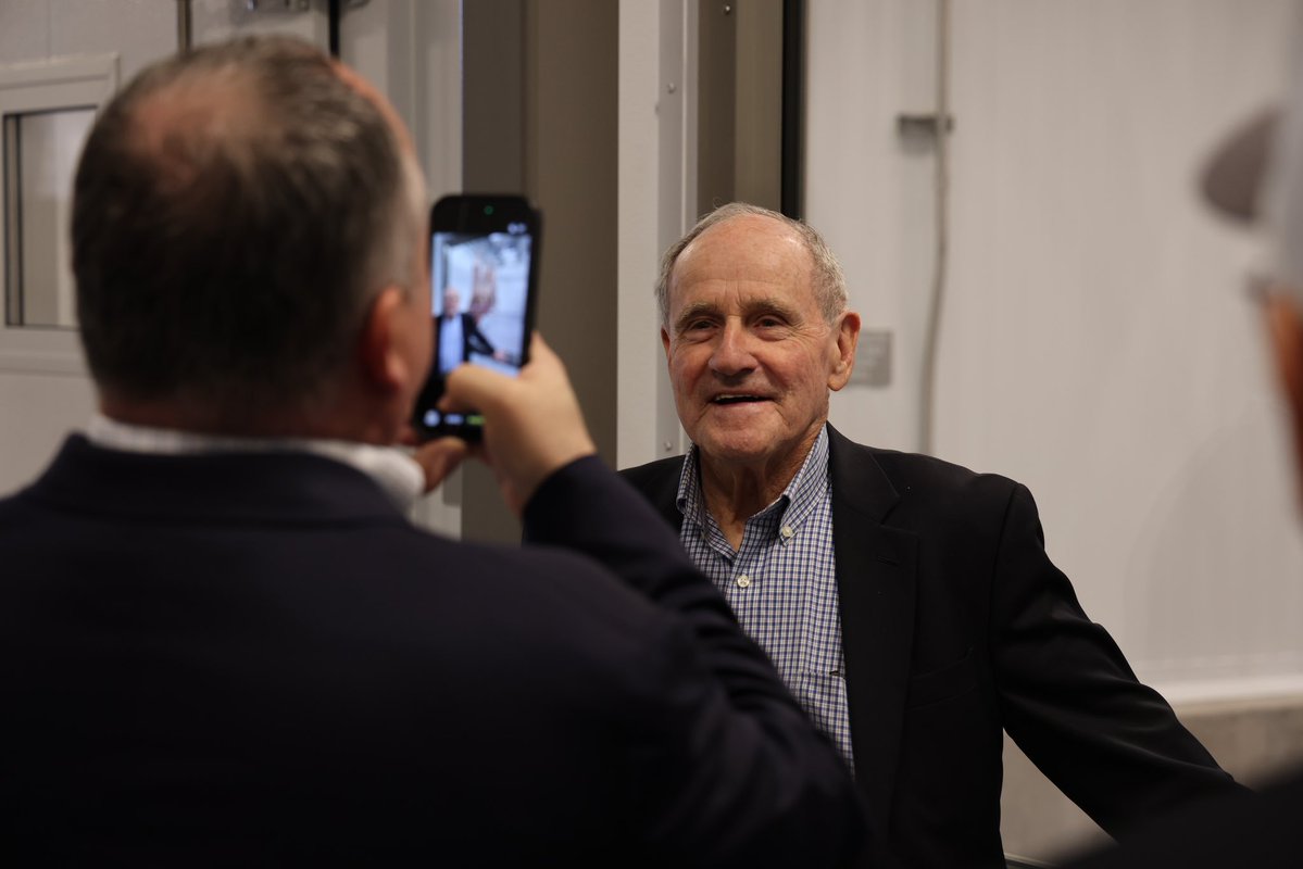Jim Risch tweet media
