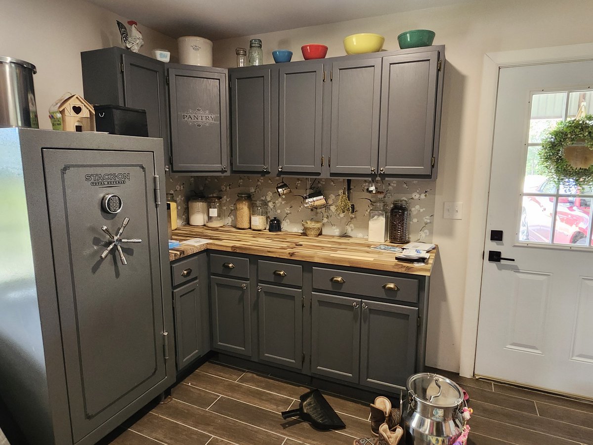 Batenswytch tweet media