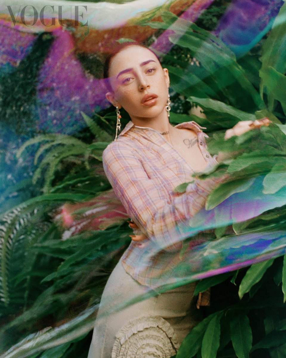 📸 Nicki Nicole en la portada de Vogue Latinoamérica, fotografiada por Lucas Ricci