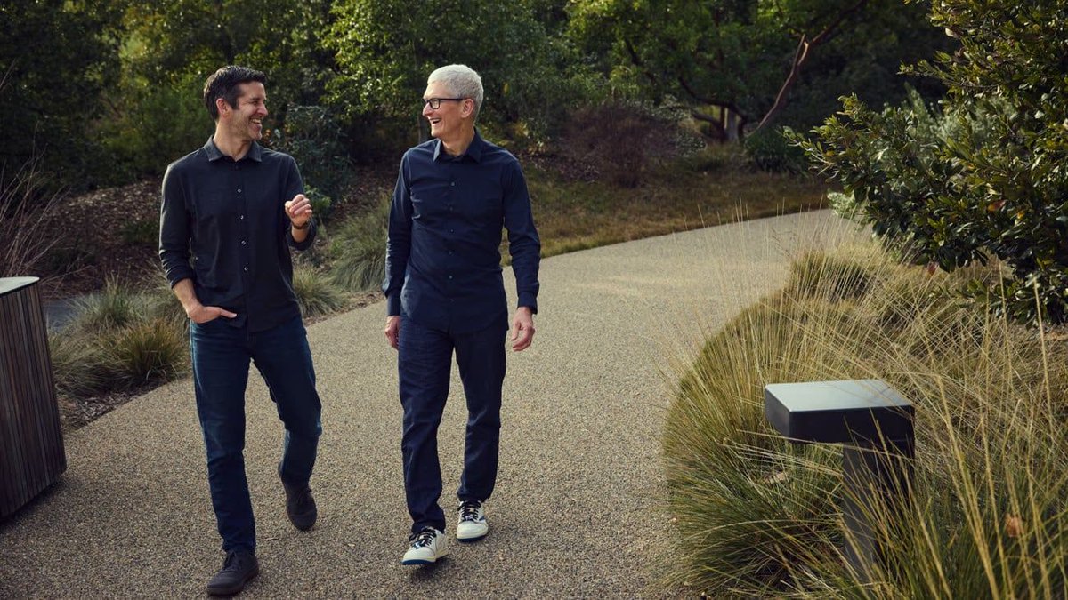 parcevaux's tweet photo. John Ternus va succéder à Tim Cook à la tête d'Apple
🗣️ Impatient de voir la direction qu'il va prendre. 
#Apple #management
👇
https://t.co/YL7sHqpQTH https://t.co/OR6bYRfDKH