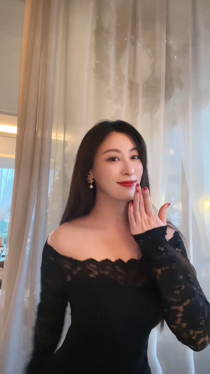 安玻儿 tweet media