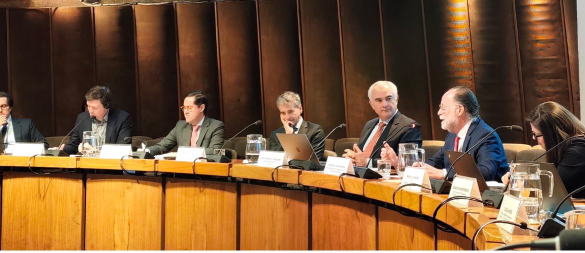 Embajada del Ecuador en Chile tweet media