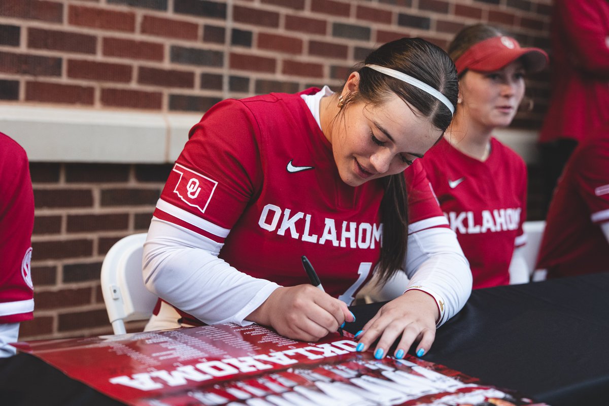 Oklahoma Softball tweet media
