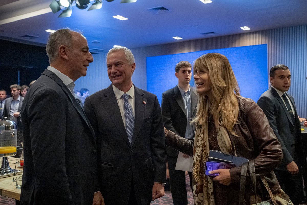 Ministerio de Energía tweet media