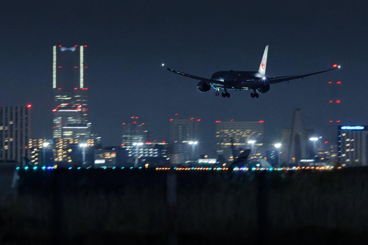 b7lover_air tweet media