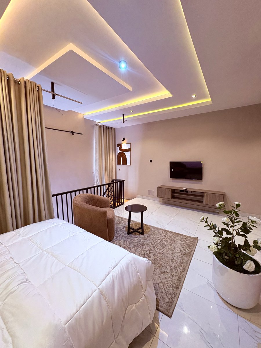 TheSalsburgloft's tweet photo. Looking for a perfect shortlet in Lagos ?
This is where your search ends 

🍭 YABA
Fully Furnished 
Unlimited WiFi
Netflix,Prime…
Serenity &amp; Security. https://t.co/5aMHBshbz7