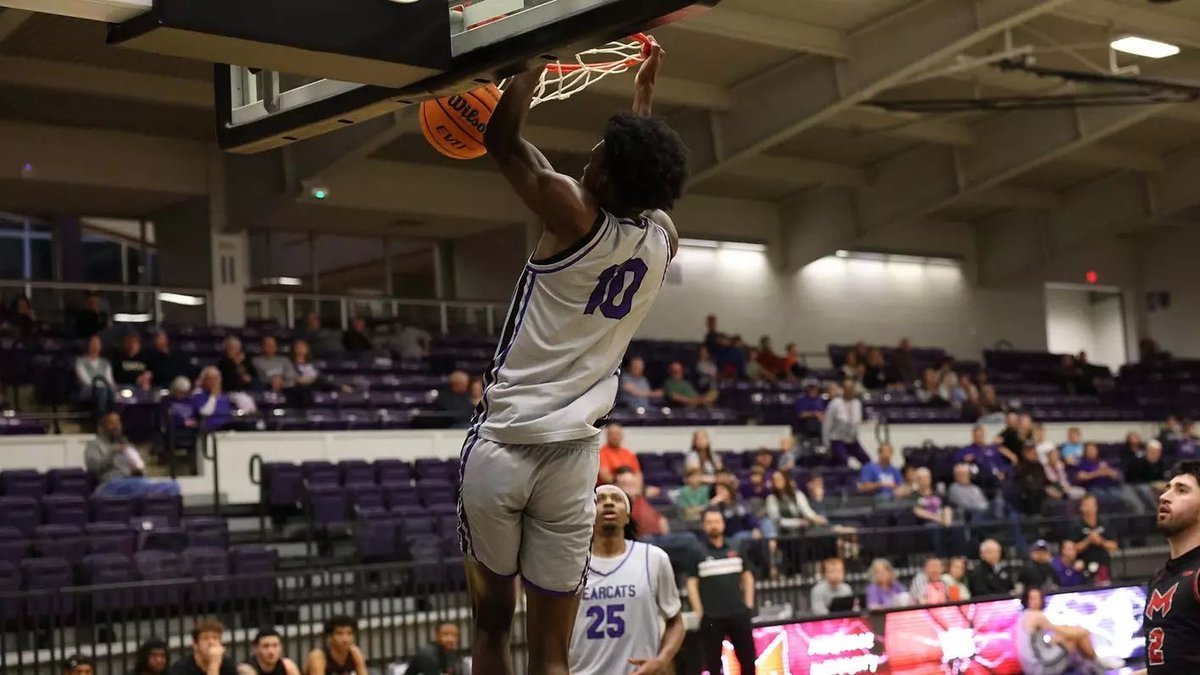 🚨Small College Hoops Program OTD 🚨

🏀 Southwest Baptist 🏀

📄 - GLVC / NCAA DII
📍 - Bolivar, MO
👥 - Undergrad population(2K)

Tomas Brock comes in as first year head coach at SW Baptist after being exceptional at the NAIA level. Best of luck to the Bearcats!🐻

<a href="/sbumbb/">SBUMBB</a>