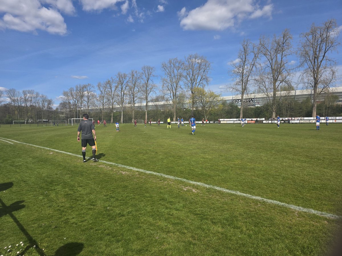 DJDirrtyDogg's tweet image. Game 233 of 2025/2026
Game 84 of 2026

VV Elsweide
Vs.
@vvOSC

1-1

#groundhopping #groundhopper #traveller #netherlands #football