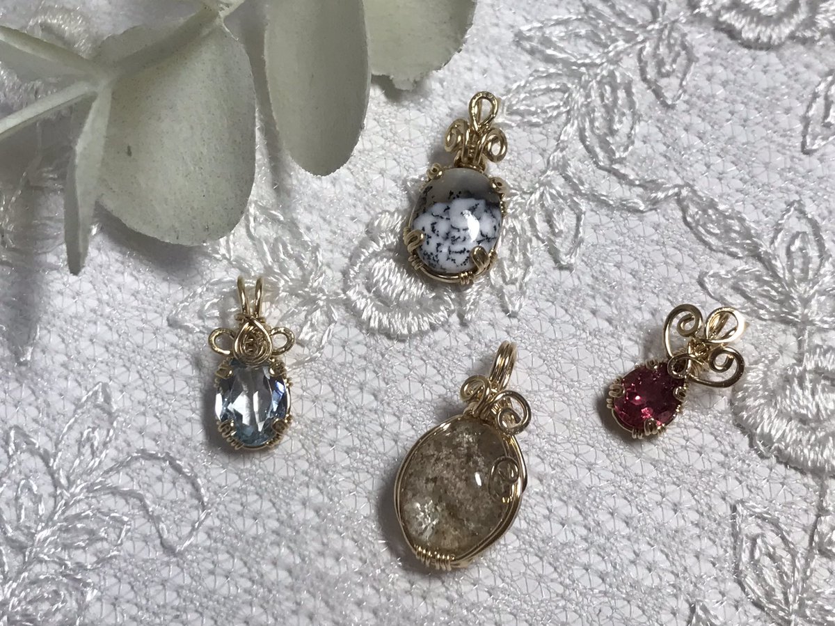 clover house tweet media