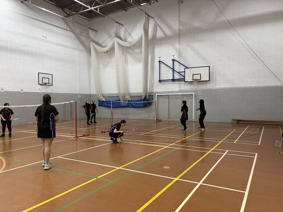 SharplesSchool's tweet photo. A badminton fixture for our Y9 girls against Ladybridge tonight! A great effort from all involved! 🏸 https://t.co/AYUycsUBJd