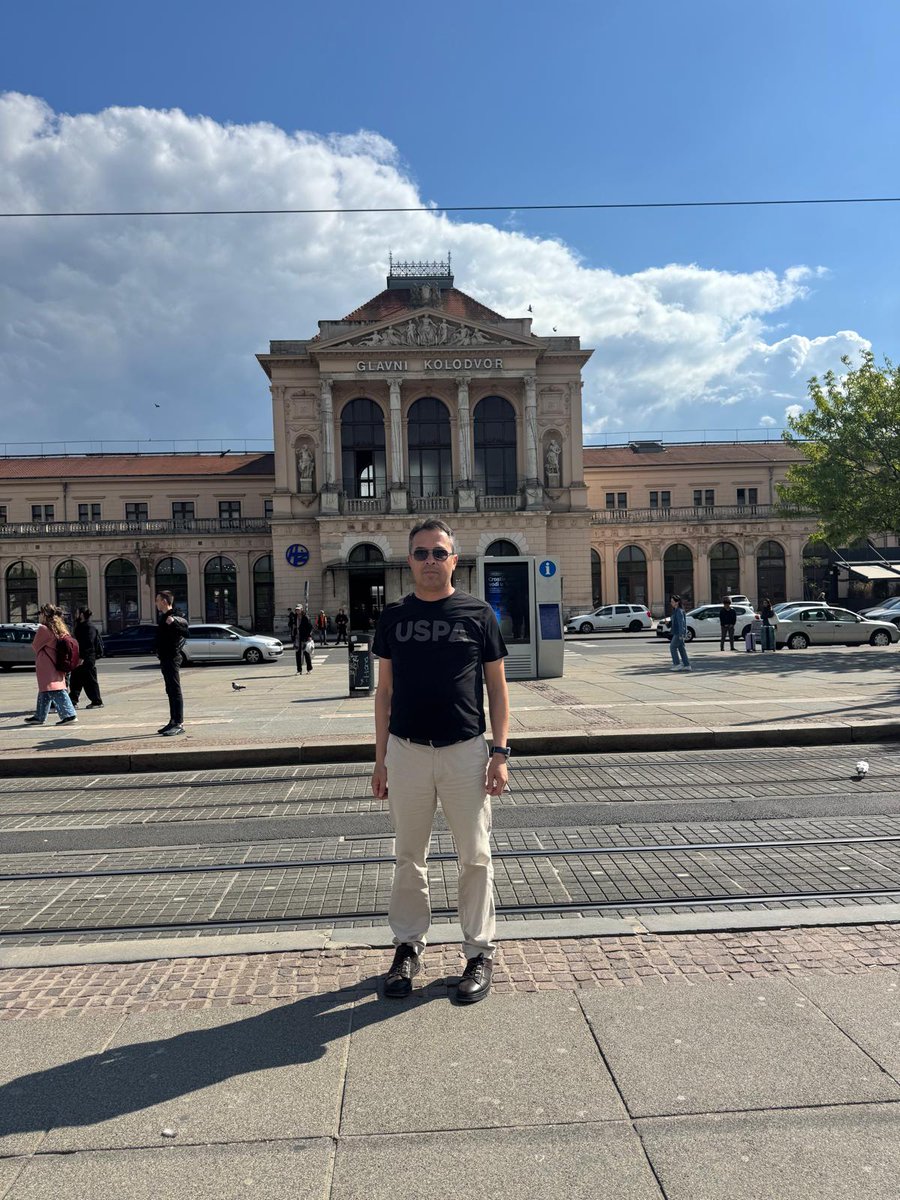 SleymanEVCL2's tweet photo. #zagreb https://t.co/q1MR3RATFm