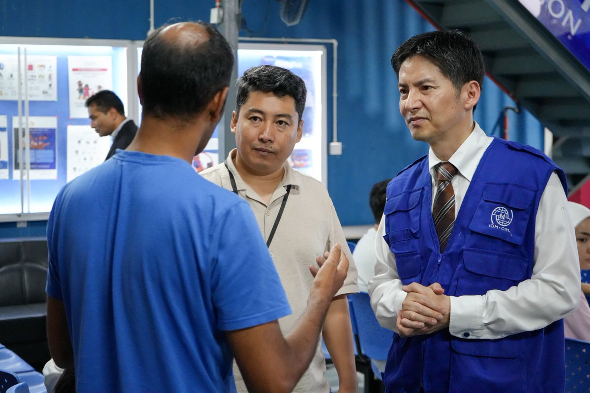 iori_IOM's tweet photo. 🇲🇾Glad to meet again the @IOM_Malaysia team led by COM @AbdelLatifHeba1 and also visit the IOM Clinic beside our office in Kuala Lumpur.
Speaking with #IOM colleagues and meeting refugees preparing for departure was a powerful reminder of the human impact of our work, every day🙏🏻 https://t.co/ecggWjIdtu