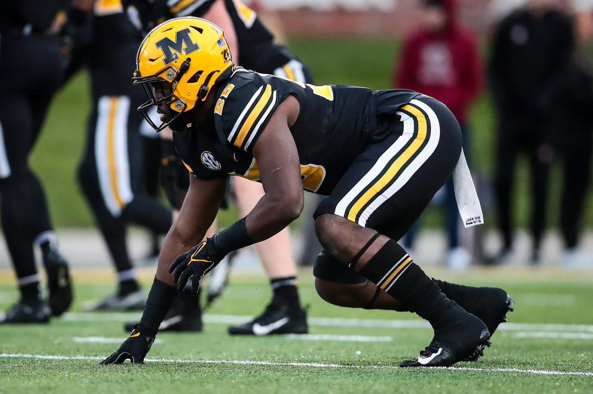 Arden Walker 🎉 tweet media