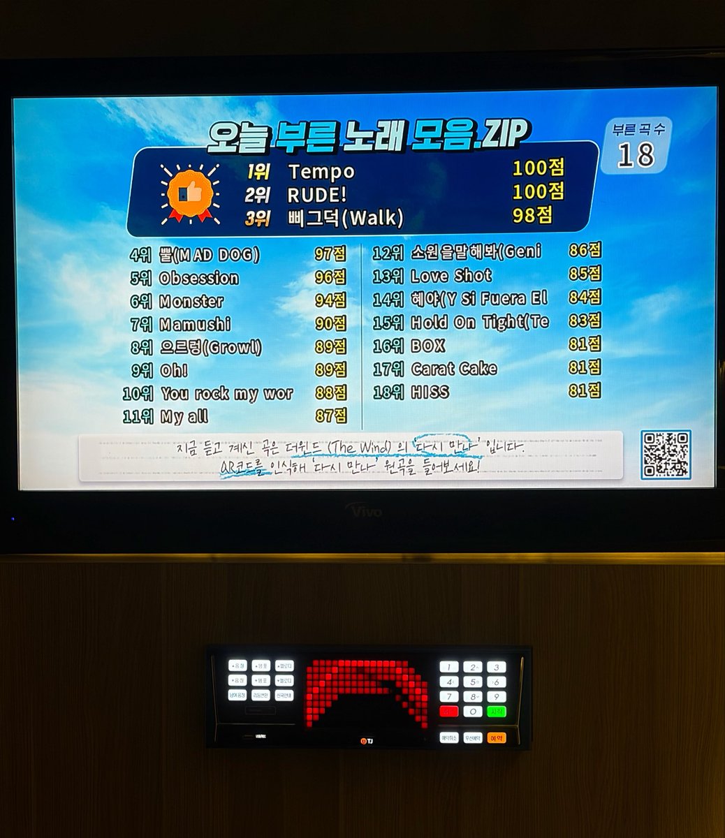 moji ⭐️ tweet media