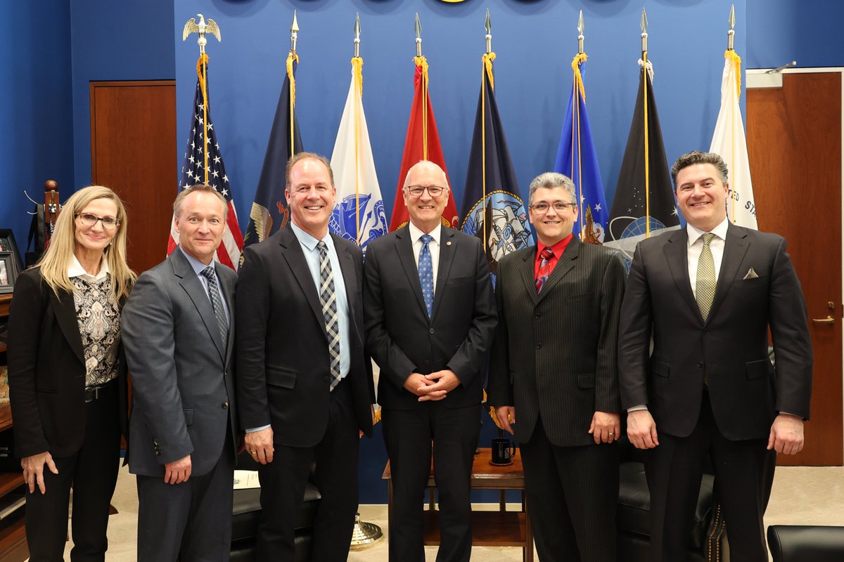 SenKevinCramer's tweet photo. Had a productive discussion with North Dakota Hospital Association members from across the state. We focused on protecting access to quality care in rural communities and making sure the @TaxCuts’ Rural Health Transformation Plan delivers the support it’s meant to provide. https://t.co/8mcmtEt6sv