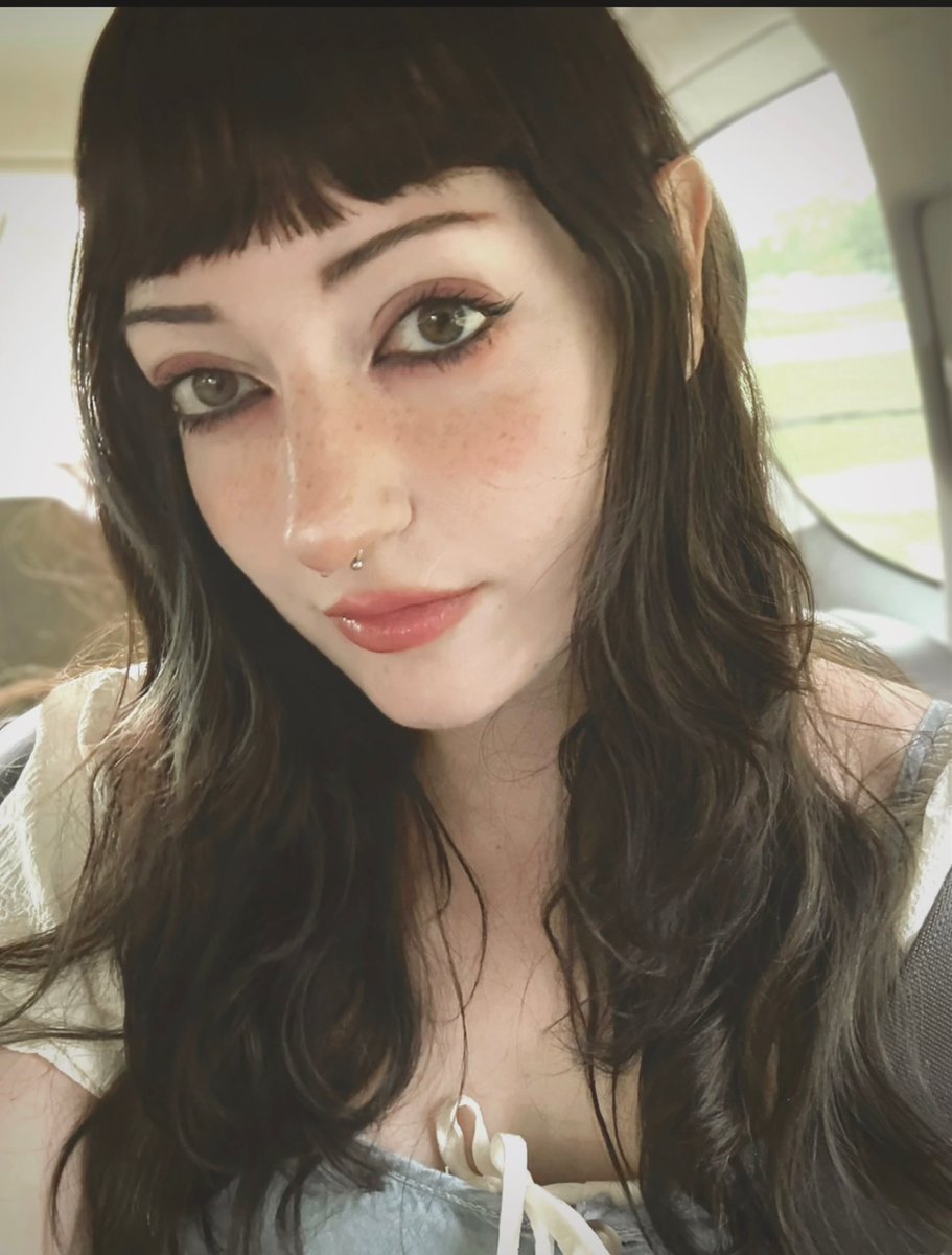 sylvie 🫧 tweet media