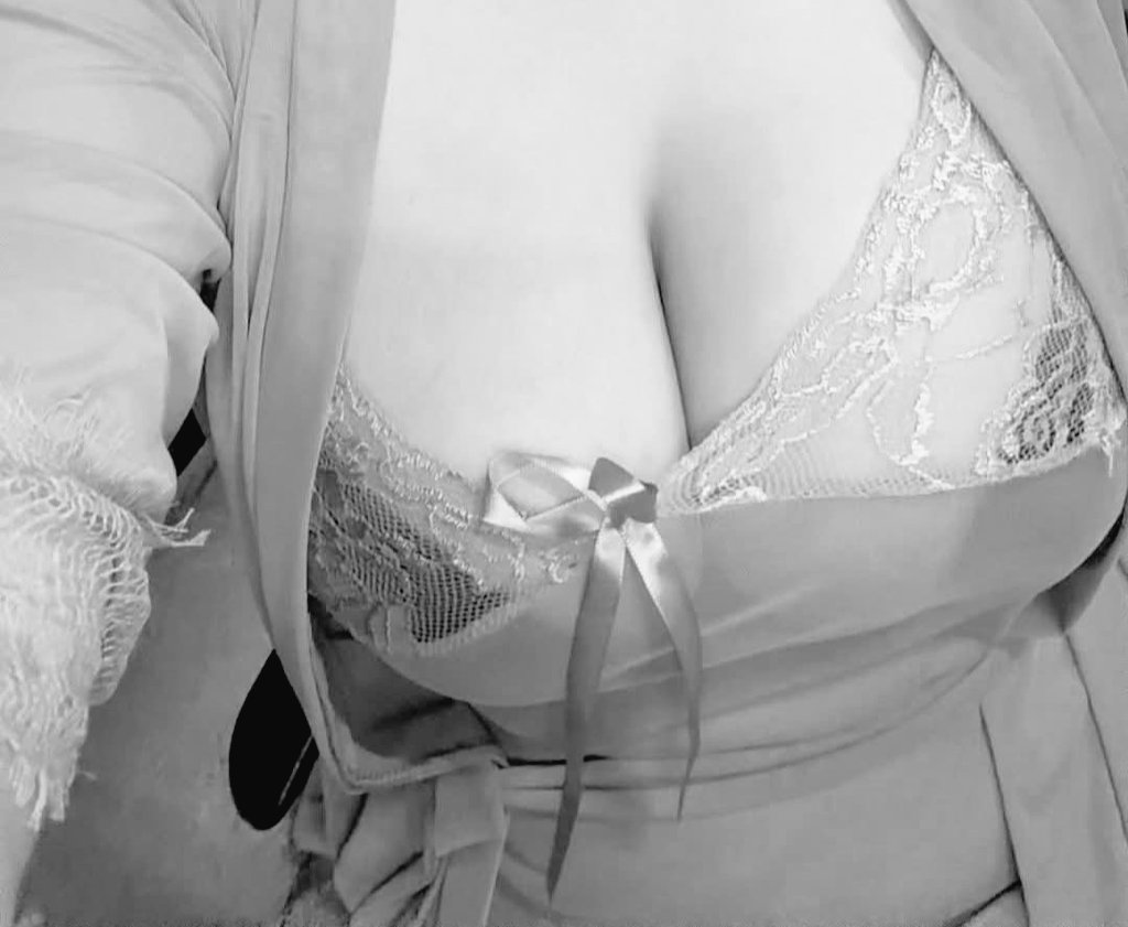 شرموطة تونسية tweet media