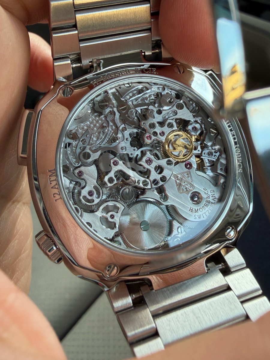 ショーGo_mo&Po@watchlover tweet media