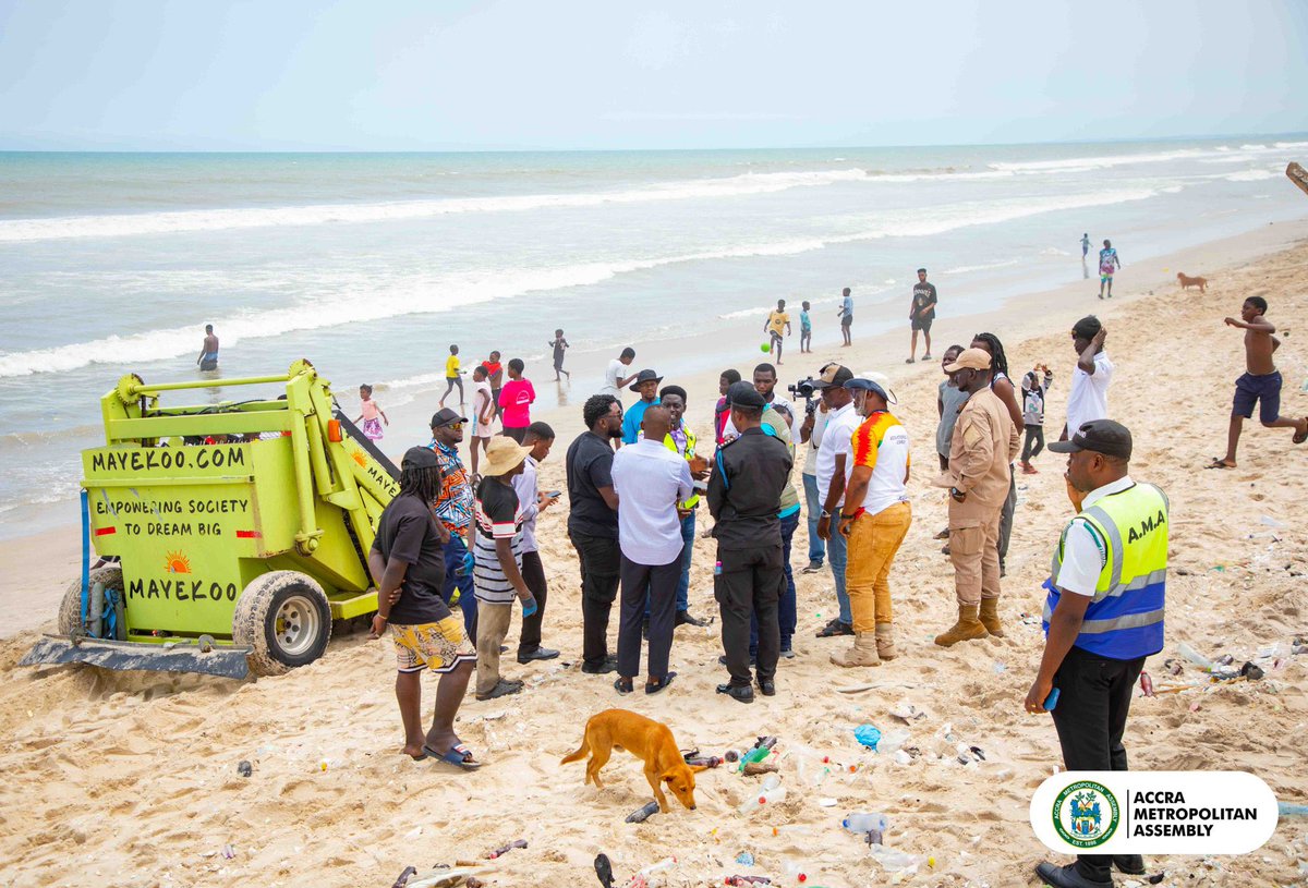 GTV_Ghana's tweet photo. Mayor of Accra inspects Chorkor beach cleanup, pledges support for sustained restoration

#gbcnews
#KeepAccraClean
#Chorkor https://t.co/RJykuR88D2