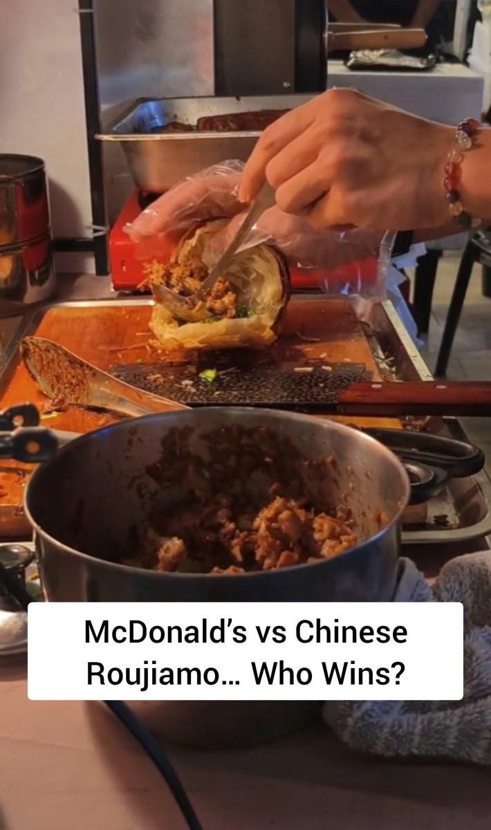 MFoodiesty63729's tweet image. McDonald’s vs Chinese Roujiamo… Who Wins?
#streetfood #malaysiafoodie #malaysia #amazing