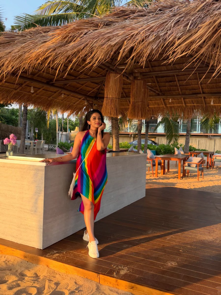 Weekendvibes_'s tweet photo. Diya Menon 🌈
#DiyaMenon https://t.co/GM5fFDJOxJ