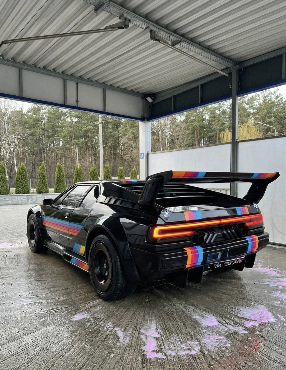 Car Grails tweet media