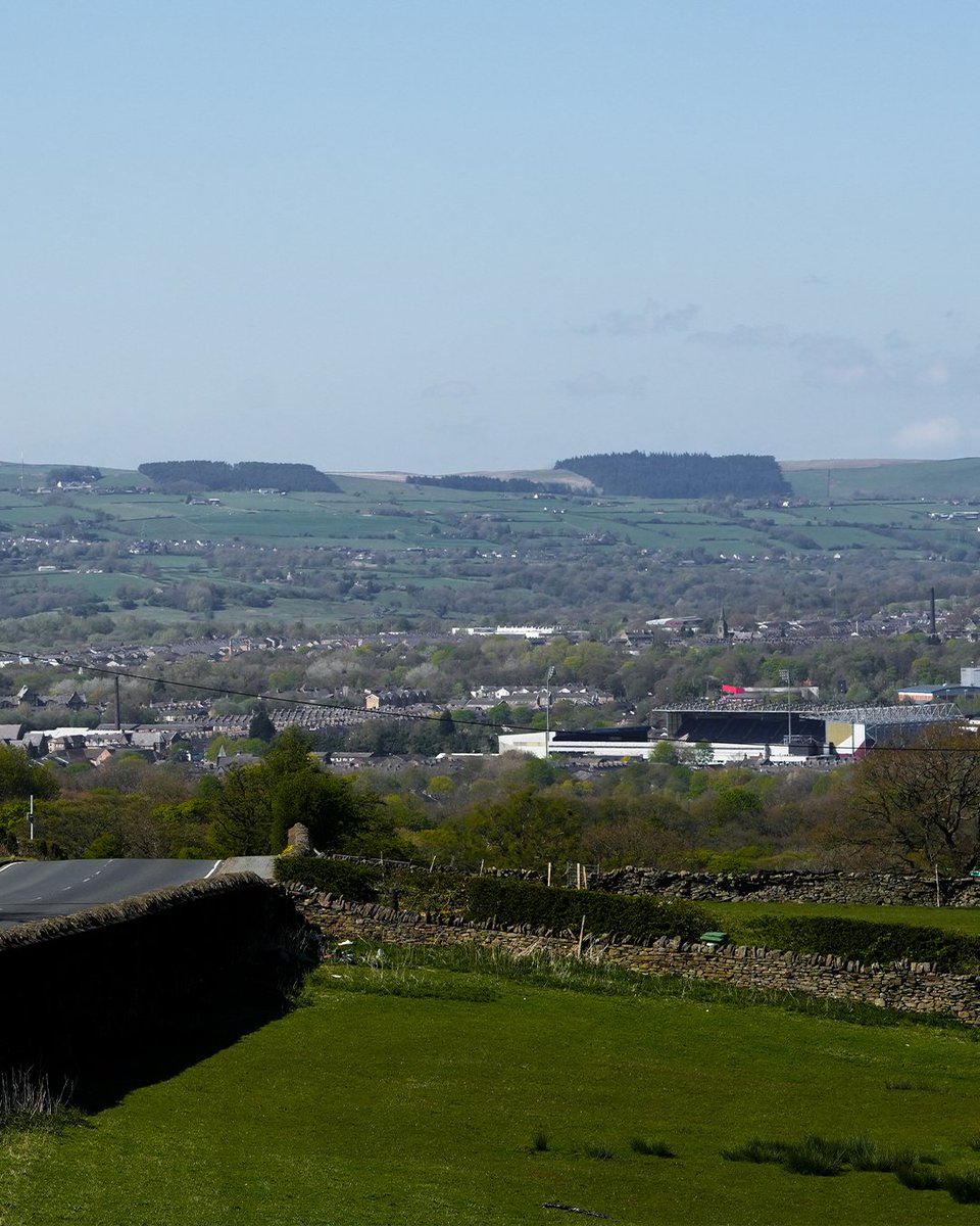 Burnley FC tweet media