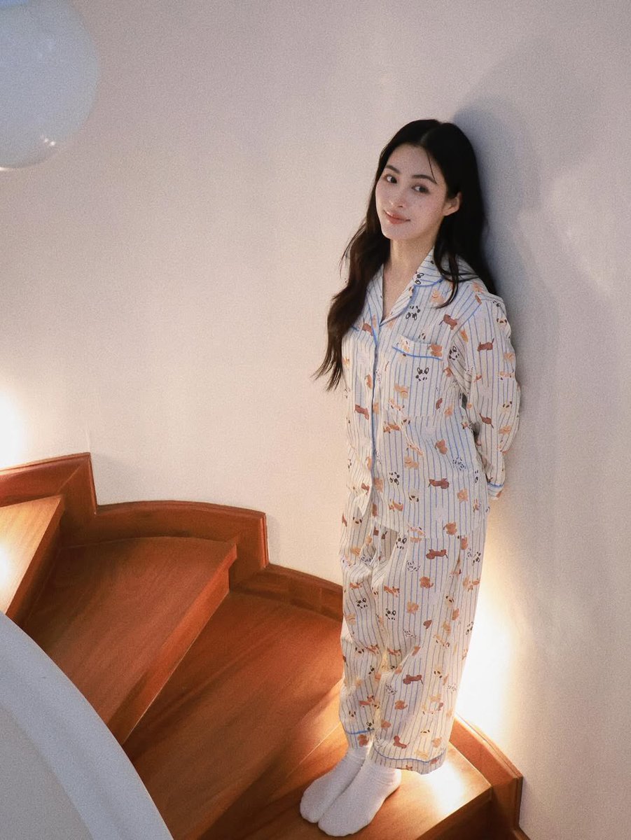 c.cat /ᙏ̤̫͚ tweet media