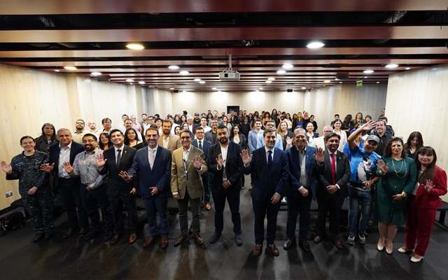 TurismoIntegra1's tweet photo. Con una alta convocatoria y participación de actores del sector público, privado y académico, se desarrolló en Antofagasta el Tercer Encuentro Internacional de Turismo en Zonas Costeras, que puso en valor el desarrollo turístico del borde costero. Ver en https://t.co/asC2HHLlz6 https://t.co/sGRLnZxxe5