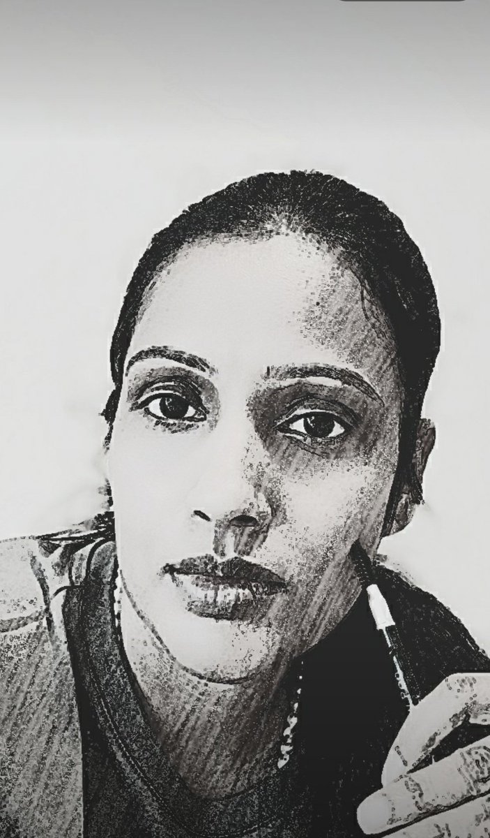 Devi1747's tweet photo. #black&amp;whitetwitter https://t.co/mnc6noDyVi