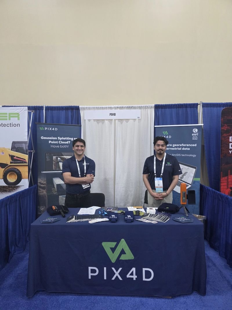 bad_elf's tweet photo. Great week at DBIA in Dallas with PIX4D. 

Thanks to everyone who stopped by to talk about reality capture, GNSS, and field workflows. Strong conversations around how Bad Elf + PIX4D support accurate data collection from the start. 

#DBIA #BadElf #PIX4D #GNSS #RealityCapture https://t.co/Jlp38EVLm9