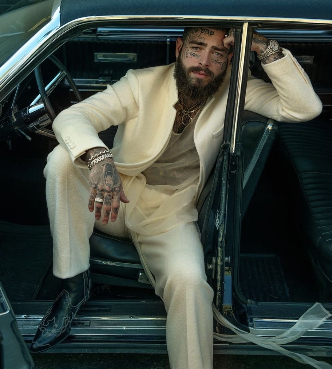 Post Malone FR 🍻 (@austinpostfr) on Twitter photo 