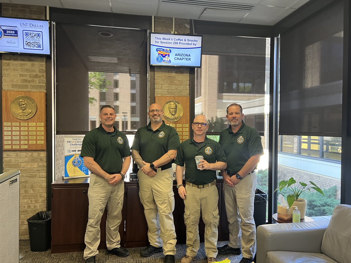 FBINAAQuantico's tweet image. Arizona students stopped by this week to take a group photo and celebrate their chapter sponsoring snacks and coffee for Session 298.

Thank you again to the @FbinaaAz for your support! #FBINAA #Arizona