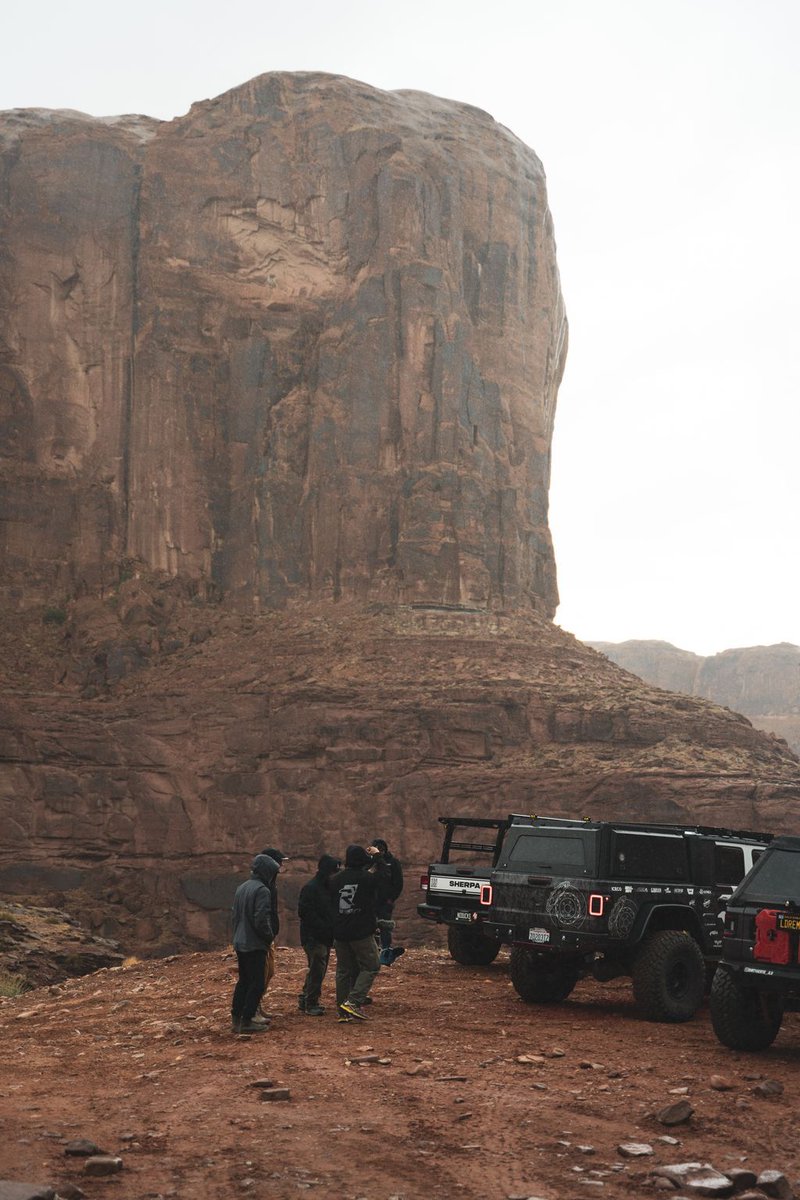 R1Concepts's tweet image. Rain or shine 🤝 🙂‍↕️ 

#STOPPINGTHEWORLD #R1concepts #teamR1