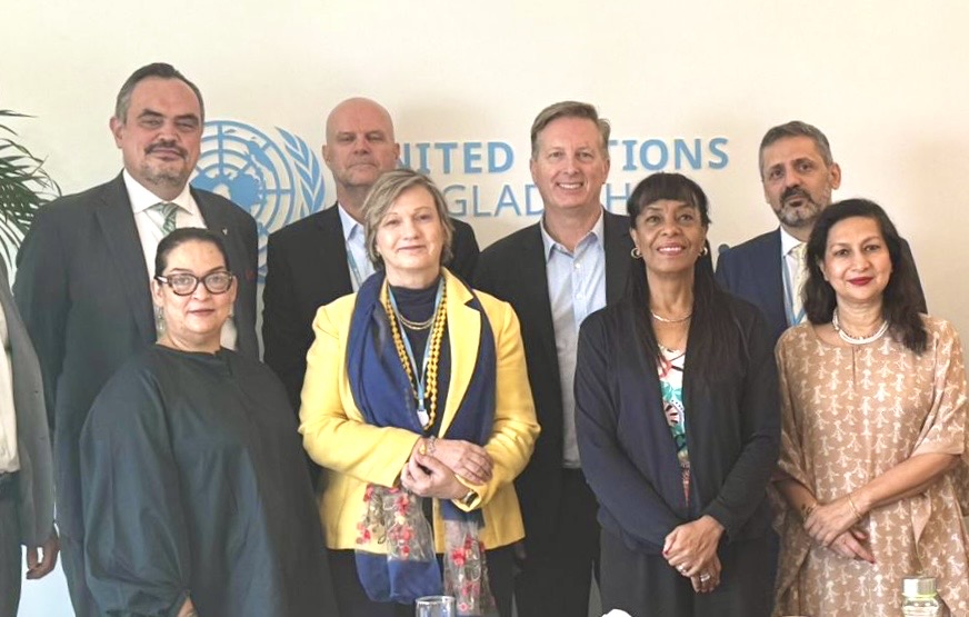 BestFutureGen's tweet photo. This week, @USAmbBangladesh and I met with top UN representatives in Bangladesh to discuss @StateDept’s $2 bil partnership with OCHA, the gradual transition of key programs to the government of Bangladesh, and critical issues like school meal programs, school-based healthcare, and safe water, sanitation, and hygiene.