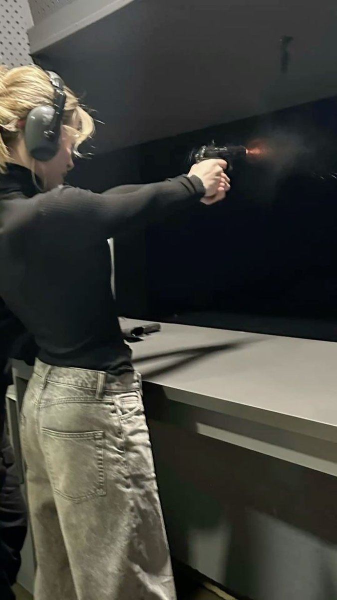 AmmoSweetie 💥 tweet media