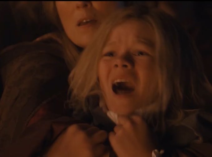 im gonna cry so hard 😭😭😭😭😭😭 babystat