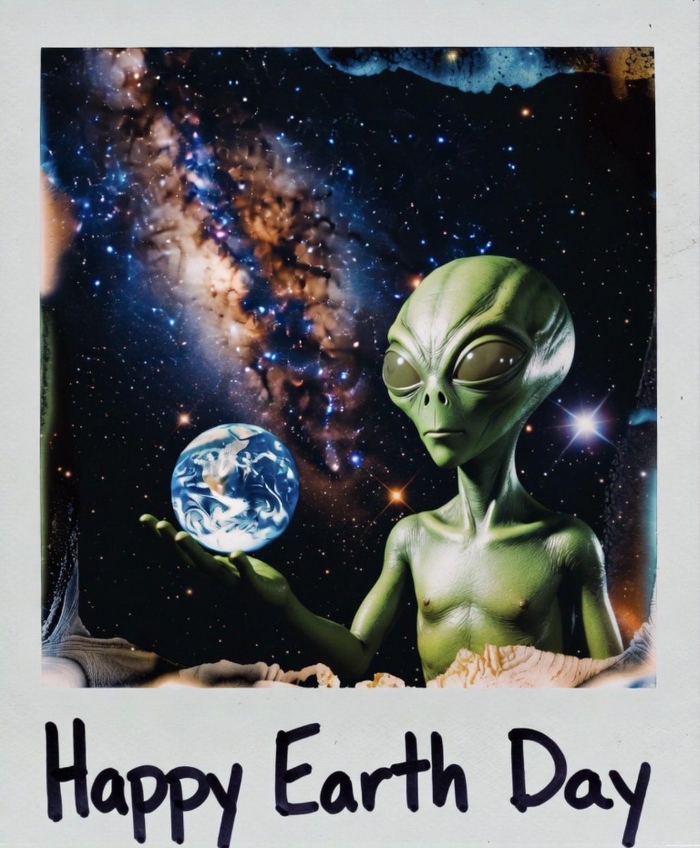 ArcyloOfficial's tweet image. Congratulations, Humans. 
Happy Earth Day 🌎 
Your planet has survived another full sun‑laps without being repossessed by the Galactic HOA.
#Earthday #Aliens #HappyEarthDay