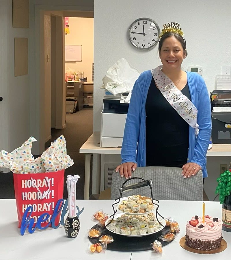 AHWestAustin's tweet image. Wishing the happiest of belated birthdays to Emmie, the heart behind Assisting Hands West Austin! 🎂🎉 Thank you for your dedication to our clients and team every day. 💛 #AgingInPlace #HomeCare #HappyBirthday
