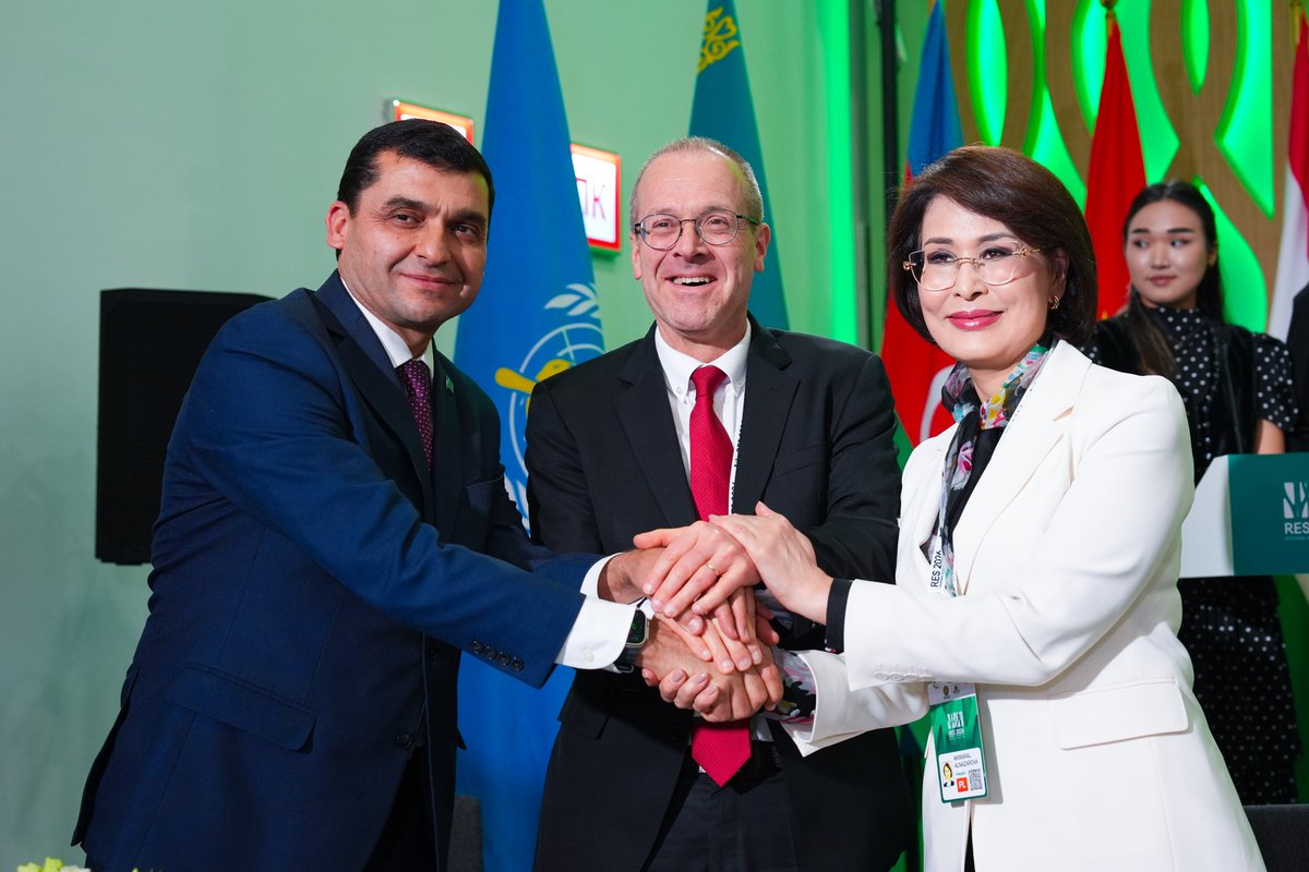 Hans Kluge tweet media