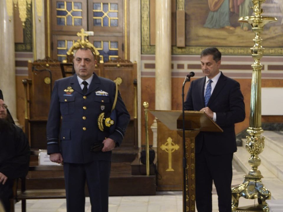 Greece in UK tweet media