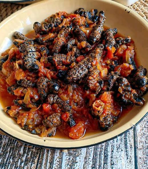 ❎e k ℹ️ tweet media