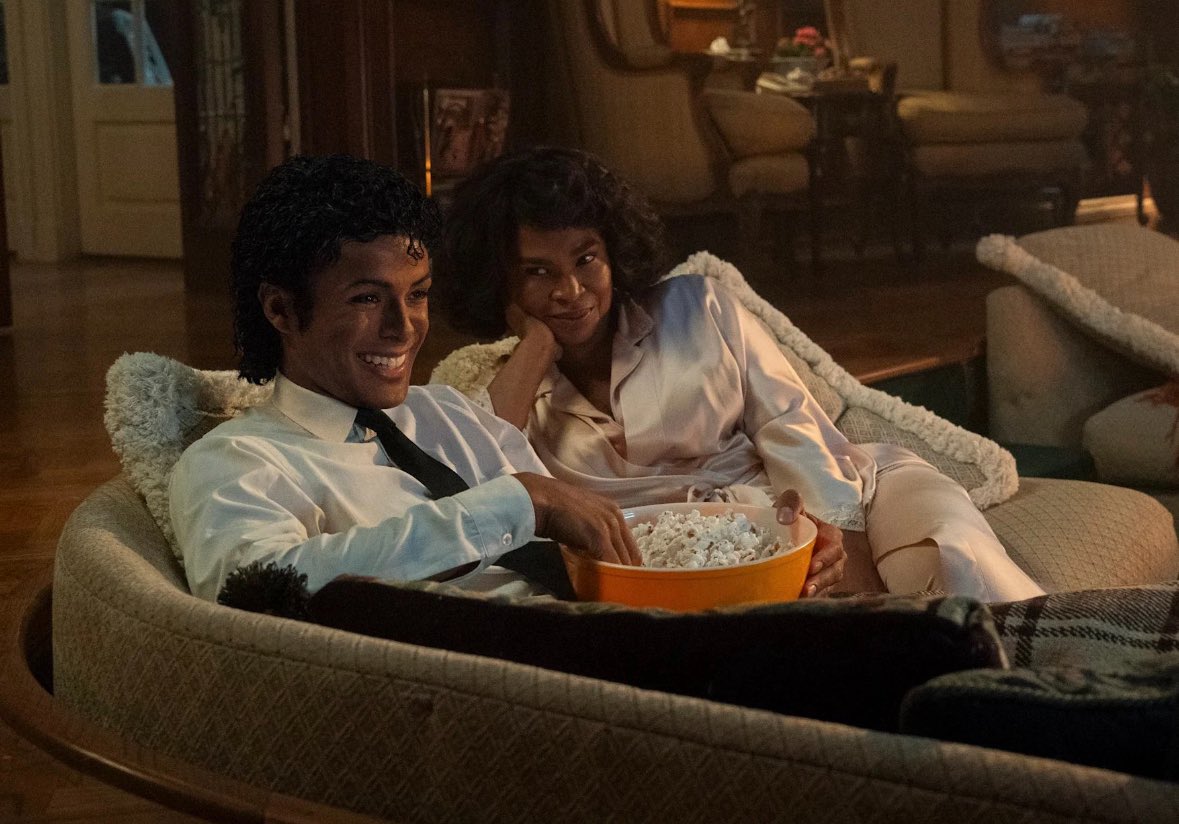 Damien Shields tweet media